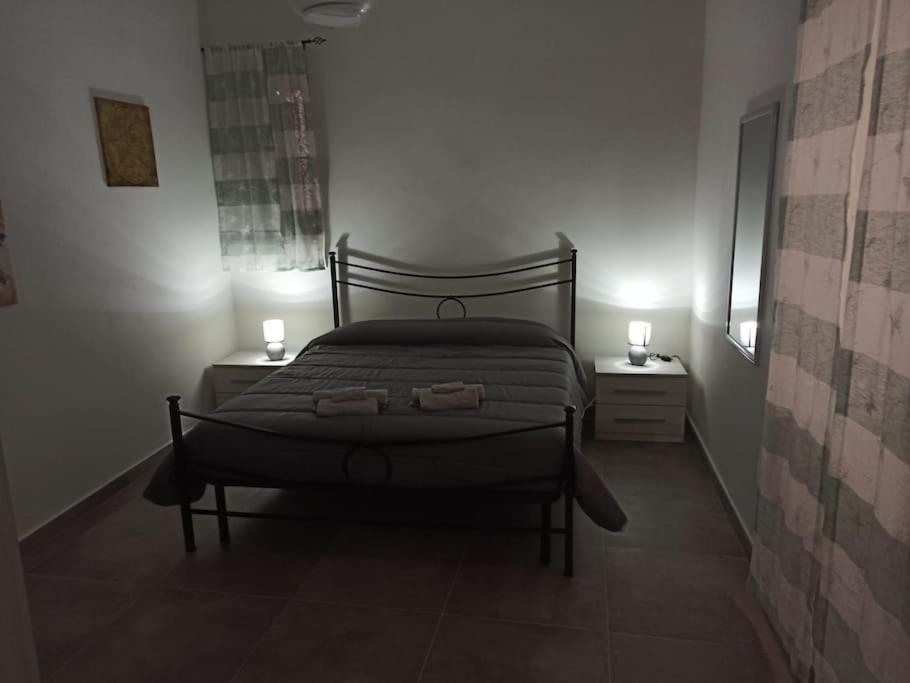 Intero Alloggio - Centro Storico - La Tana Di Aldo- 150 M Da Pepe In Grani Caiazzo Kültér fotó